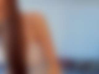Live cam show with Ancientpeek - Upskirt on Soda Cam