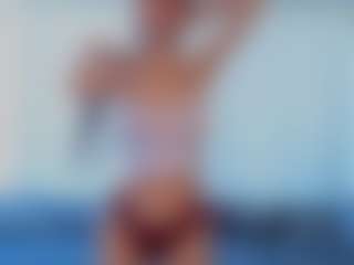 Live cam show with Ancientpeek - Green Eyes on Milfs Live