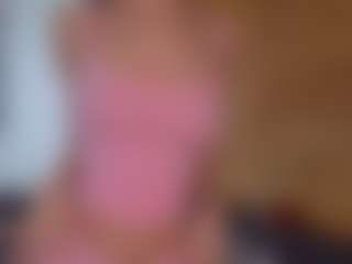 Live cam show with Ancientpeek - Skinny on Camsoda