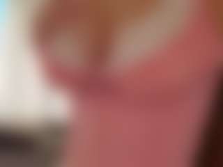 Live cam show with Ancientpeek - Green Eyes on makecum.org