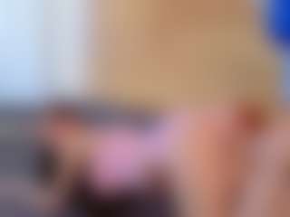 Live cam show with Ancientpeek - Upskirt on LiveSexCams6