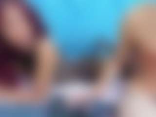 AresAndLexxy's Live Sex Cam Show