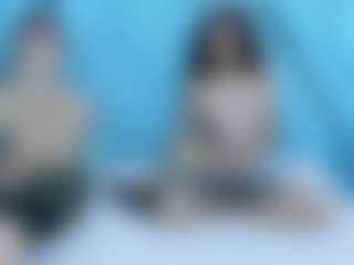 AresAndLexxy's Live Sex Cam Show
