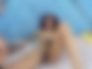 AresAndLexxy's Live Sex Cam Show
