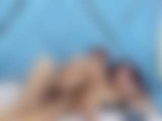 AresAndLexxy's Live Sex Cam Show