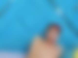 Live cam show with AresAndLexxy - Small Tits on AdultVida.com