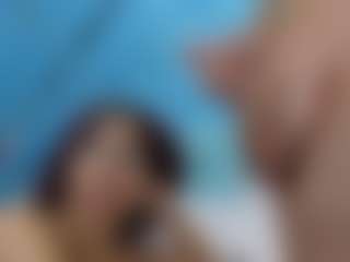 AresAndLexxy's Live Sex Cam Show