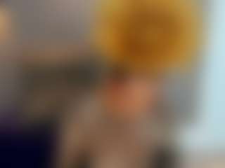 Live cam show with AshleysofiaTheninson - Gape on madthumbs