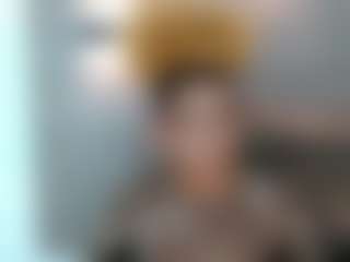 Live cam show with AshleysofiaTheninson - Smoking on madthumbs