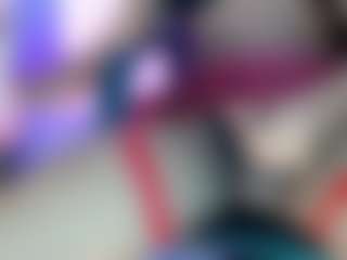 Live cam show with AshleysofiaTheninson - Smoking on liverealitysex.com
