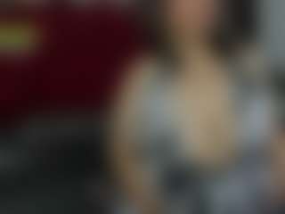 Live cam show with MadonnaGrate - Interactivetoy Mature on Soda Cam