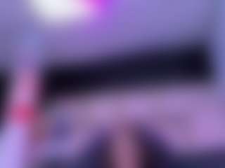 Mia's Live Sex Cam Show