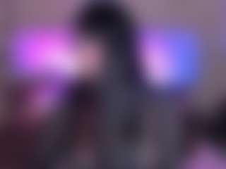 Live cam show with MiaDevine - New Brown Eyes on xxxlivecams.org