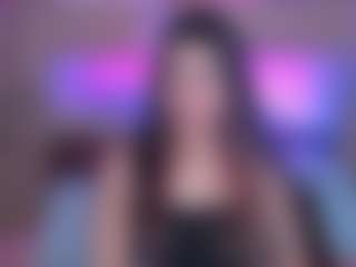 Live cam show with MiaDevine - New Tattoos on Camsoda