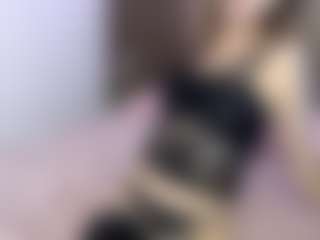 RonaRichi's Live Sex Cam Show
