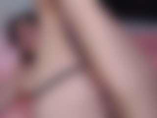 RonaRichi's Live Sex Cam Show