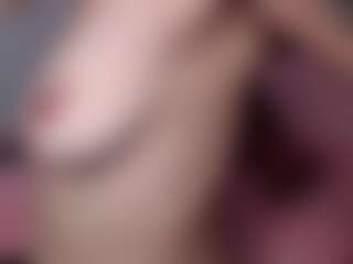 RonaRichi's Live Sex Cam Show