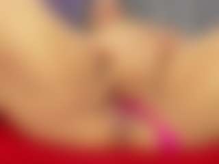 Live cam show with roxanne4u - Brown Eyes Mature on Chatstar