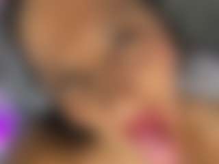 Live cam show with roxanne4u - New Anal on Milfs Live