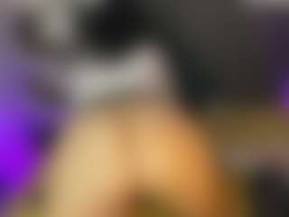 Live cam show with roxanne4u - Erotic Dance on Adult Interactions