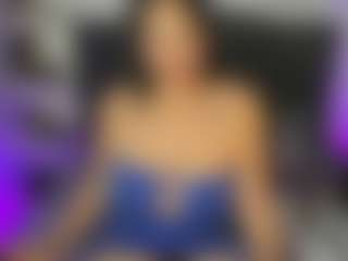 Live cam show with roxanne4u - Latina Mature on CamwithHer | colombia