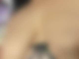 Live cam show with roxanne4u - Public Mature on testsause.com