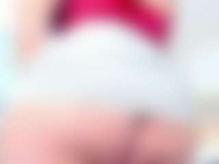 Live cam show with tania-brown01 - Green Eyes on CamwithHer