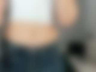 Live cam show with AnnetteUnck - New Tattoos on Chatstar
