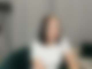 AnnetteUnck's Live Sex Cam Show