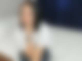 AnnetteUnck's Live Sex Cam Show