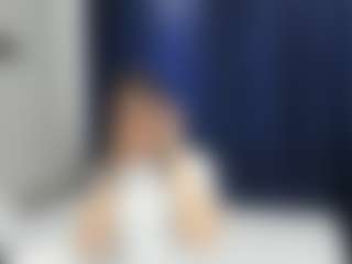 Show en direct avec AnnetteUnck - Oil sur Camsoda