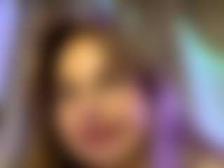 Live cam show with AracelyPottichen - Normal on CamClone