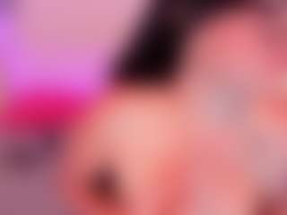 Live cam show with AteneaaRoldanc - Thin on Camsoda