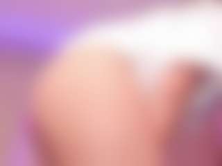 AteneaaRoldanc's Live Sex Cam Show