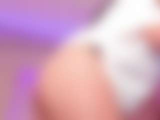 AteneaaRoldanc's Live Sex Cam Show