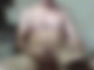 Live cam show with CaptainFox - Dutch on Camsoda