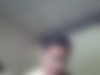 Live cam show with CaptainFox - No Smoking on madthumbs