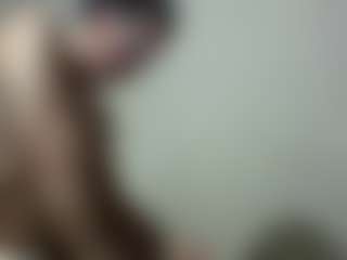 Live cam show with CaptainFox - Brown Eyes on madthumbs
