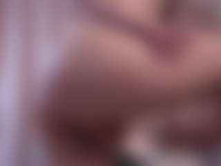 Live cam show with ChanelleWimbley - Moaning on crypto-cams