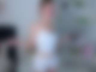Live cam show with ChanelleWimbley - Blue Eyes on SpunkLive