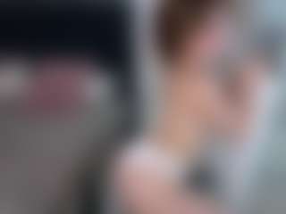 Live cam show with ChanelleWimbley - Blonde Hair on googirlz
