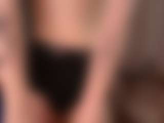Live cam show with DeltaCharm - Brown Hair on Camsoda