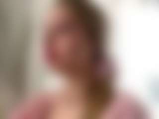 Live cam show with DomitilaMcdavid - New White on TeamSkeetLive | united states