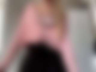 DomitilaMcdavid's Live Sex Cam Show