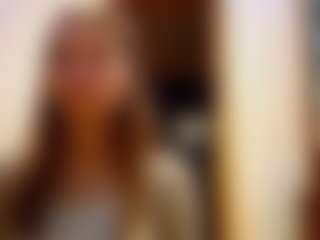 Live cam show with FelicitasZuberbuhler - Anal on CamClone