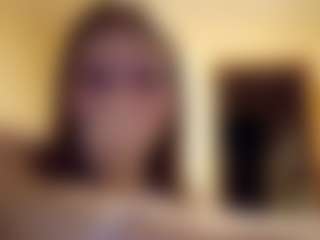 Live cam show with FelicitasZuberbuhler - New Squirt on slutload