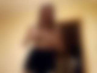 FelicitasZuberbuhler's Live Sex Cam Show