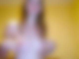Live cam show with FelicitasZuberbuhler - BBW on CamSodaAdn
