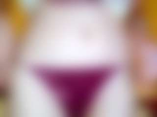 Live cam show with FelicitasZuberbuhler - Bedroom Red Hair on Camming Site
