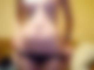 Live cam show with FelicitasZuberbuhler - Pov on Camsoda